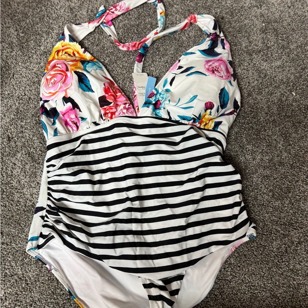 NWT Cupshe Black and White Striped Floral Swimsuit